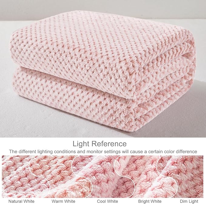 Exclusivo Mezcla Fleece Bed Blanket Queen Size, Super Soft and Warm Blankets - Image 7