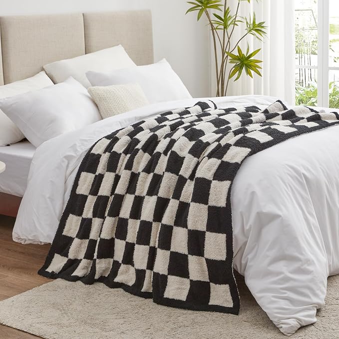 EXQ Home Checkered Throw Blanket, Knitted Blankets - Image 2