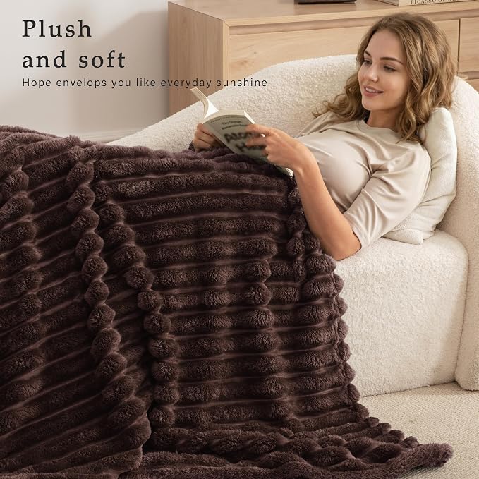 Exclusivo Mezcla Fleece Throw Blanket - Image 2