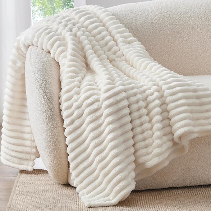 BEDELITE Fleece Throw Blanket for Couch by BEDELITE