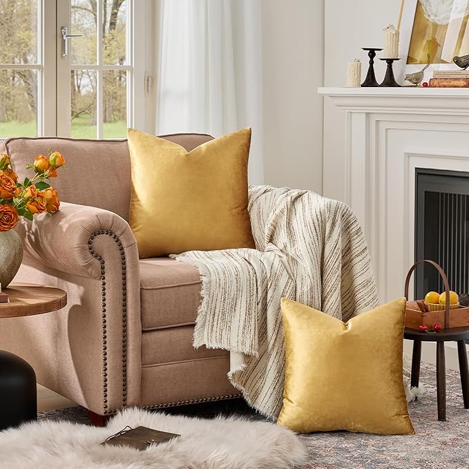 GIGIZAZA Golden Throw Pillow Covers 20x20 Decorative Velvet Cushion Covers Pack - Image 3