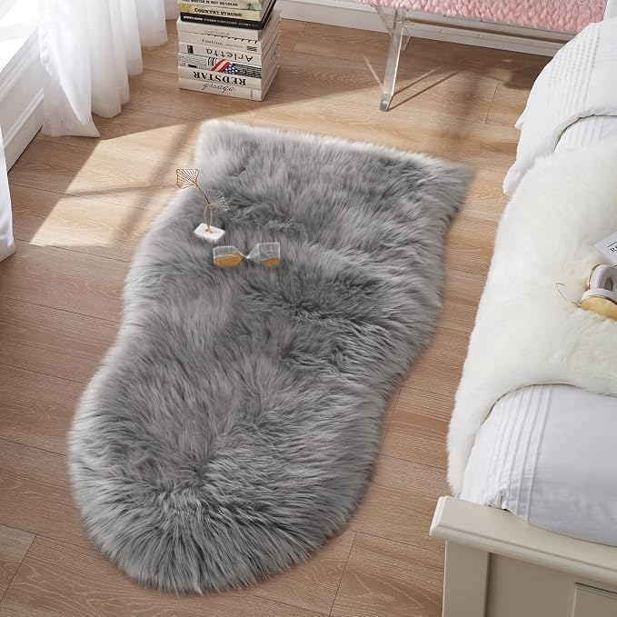 Small Faux Fur Rug, 2x4 ft Ultra Soft Sheepskin Rugs Chair Sofa Cover Seat Pad - Image 2