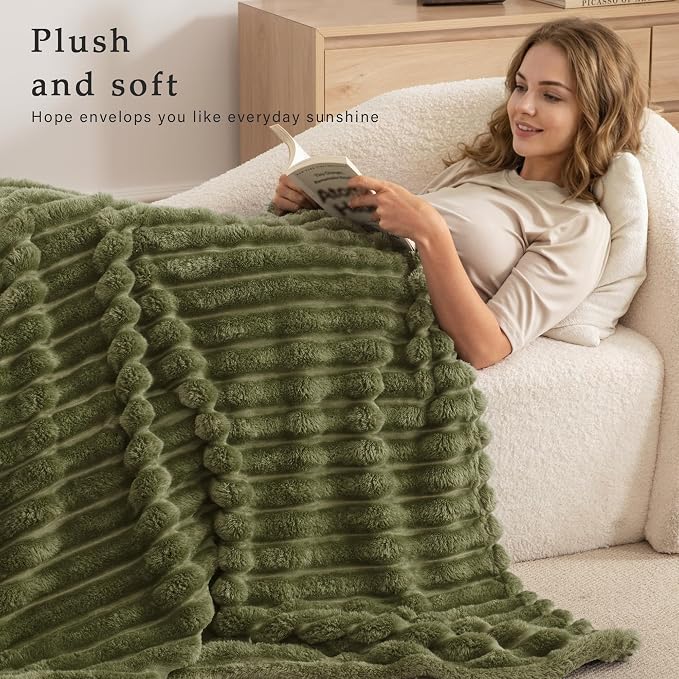 Exclusivo Mezcla Fleece Throw Blanket - Image 2