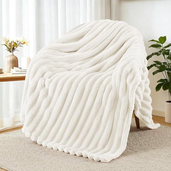 Exclusivo Mezcla Fleece Throw Blanket by ExclusivoMezcla