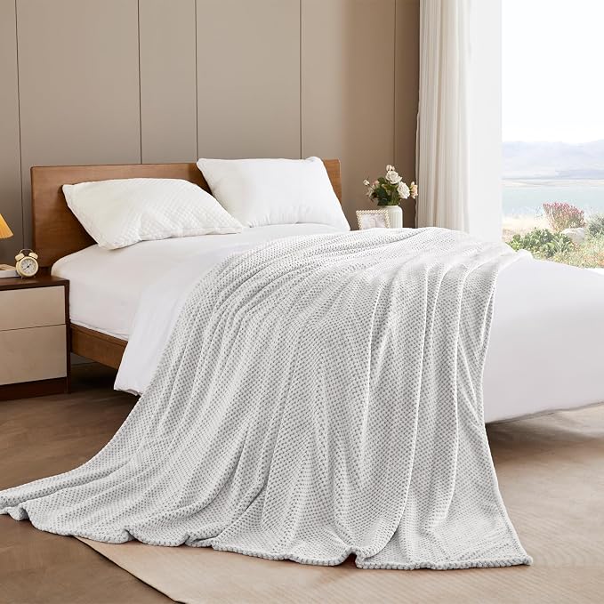 Exclusivo Mezcla Fleece Throw Blanket Extra Large, Super Soft and Warm Blankets - Image 3