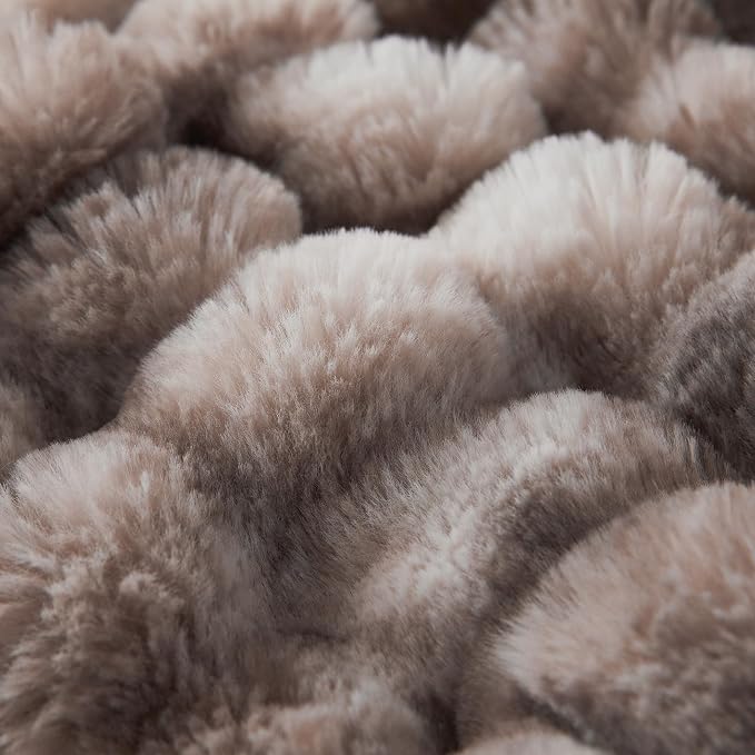 COOVA Faux Fur Throw Blanket for Couch, Cozy Soft and Fuzzy Plush Rabbit Fur - Image 5