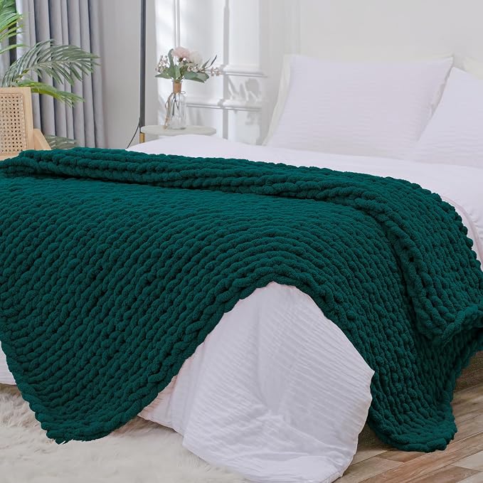 Bigacogo Chunky Knit Throw Blanket by Bigacogo