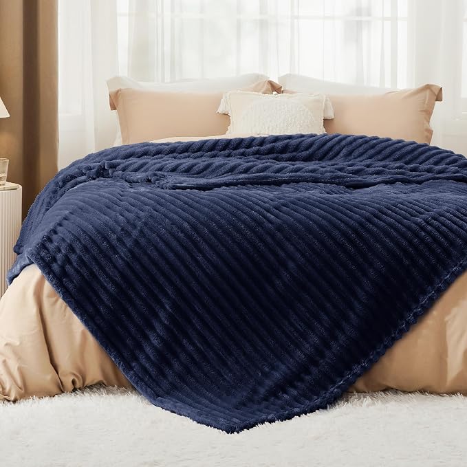 Bedsure GentleSoft Navy Blue California King Size Blanket - Image 2