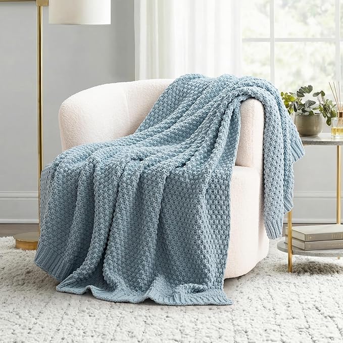EVERGRACEHOME Chunky Chenille Knit Throw Blanket by EVERGRACEHOME