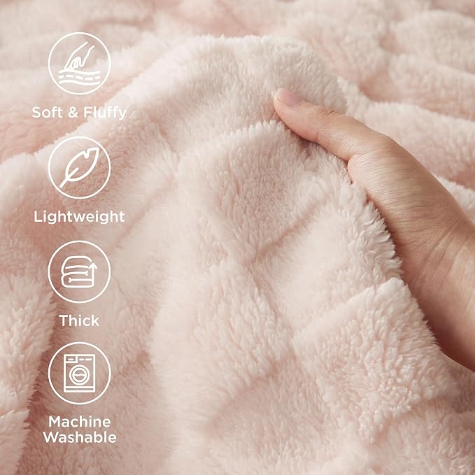 Bedsure GentleSoft Full Size Blankets - Image 4