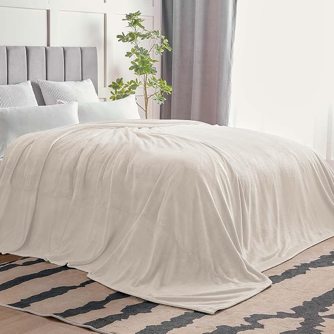 BEDELITE Big Fleece Blanket 120" x 120", Super Soft Fluffy Fuzzy Oversized King - Image 7
