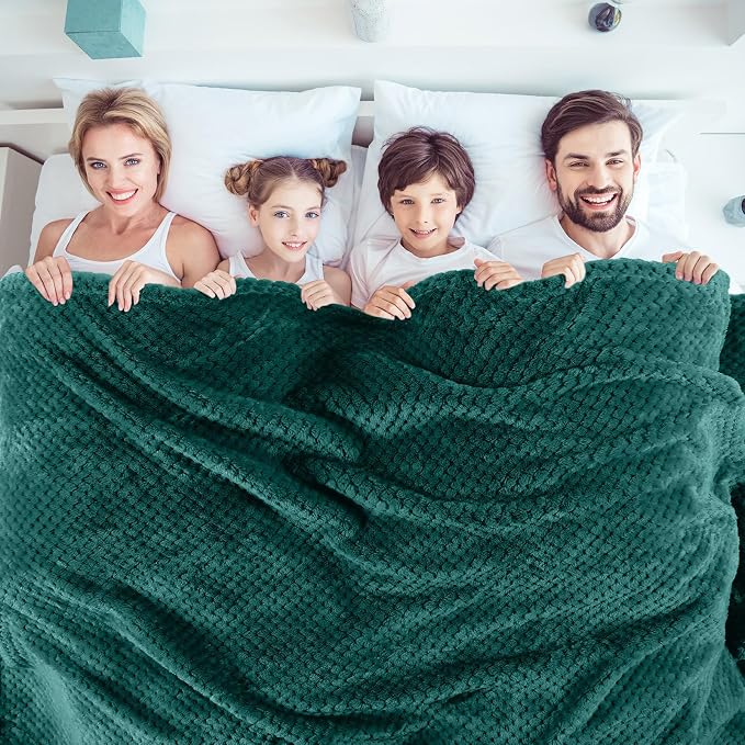 Newwiee 4 Pcs Flanne Fleece Throw Blanket - Image 6