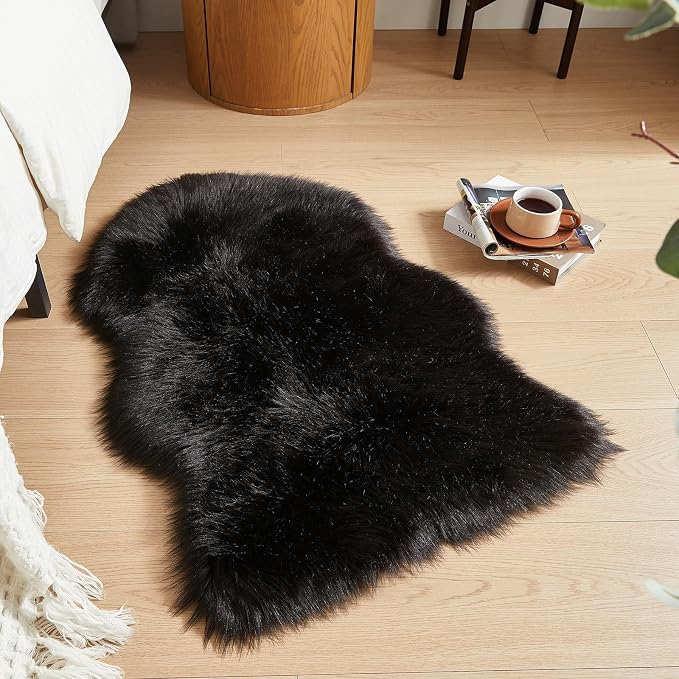 AMTOVO Faux Fur Rug, Fluffy Sheepskin Rug, Fuzzy Ultra Soft 2 x 3 ft Shag Rugs - Image 3