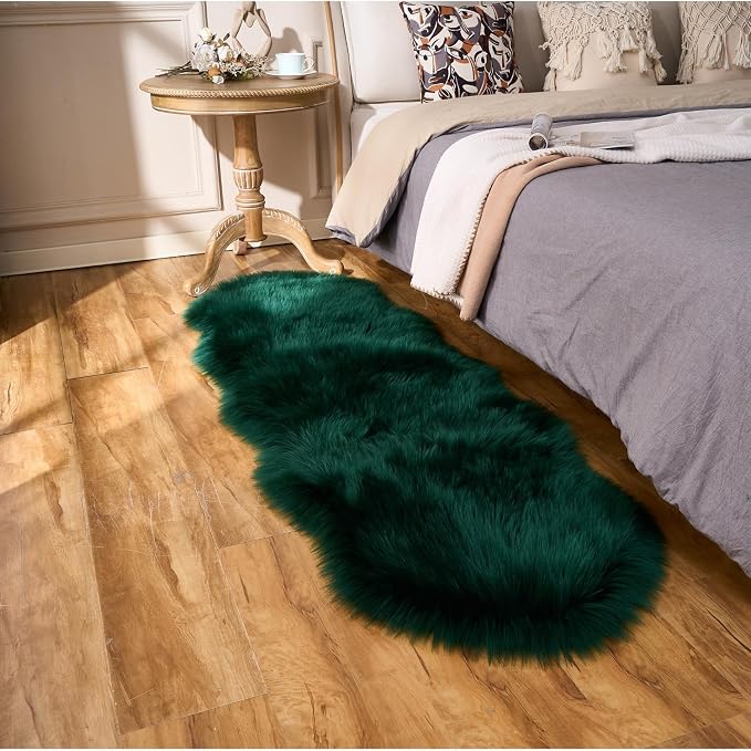 EasyJoy Ultra Soft Fluffy Shaggy Area Rug Faux Fur Rug Chair Cover Seat Pad - Image 6