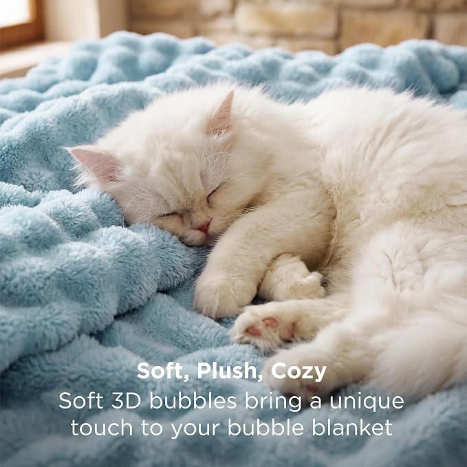 Bedsure 3D Fleece Bubble Blanket - Image 3