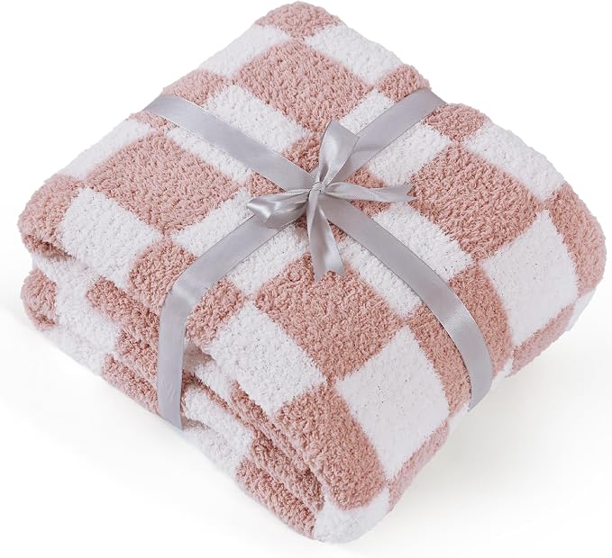 Bedsure GentleSoft Pink Checkered Throw Blanket - Image 2