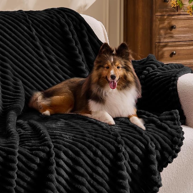 BEDELITE Fleece Throw Blanket for Couch – 3D Ribbed Jacquard Soft and Warm - Image 3