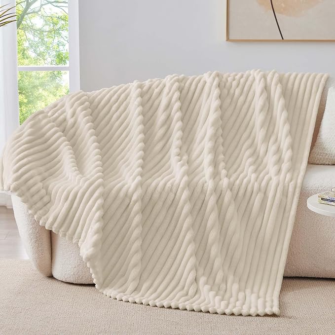 BEDELITE Fleece Throw Blanket for Couch - Image 7