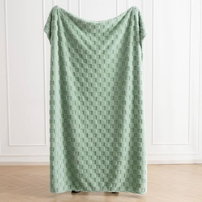 Sage Green 300GSM Fluffy XL Throw Blanket Soft Fleece Bed and Couch Blankets - Image 2