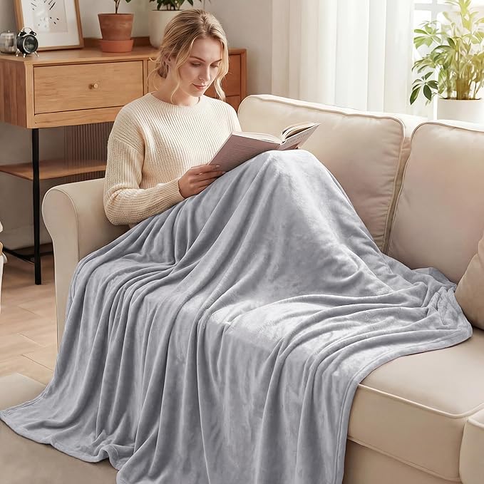 Exclusivo Mezcla Fleece Light Grey Throw Blanket - Image 2