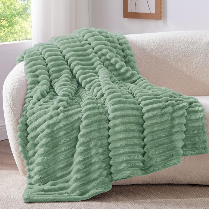 BEDELITE Fleece Throw Blanket for Couch - Image 7
