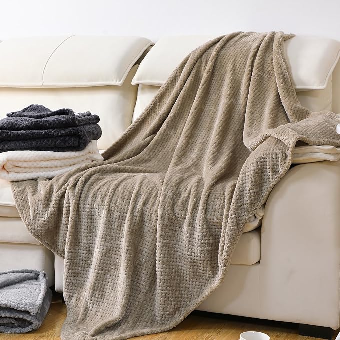 Newwiee 4 Pcs Flanne Fleece Throw Blanket - Image 5