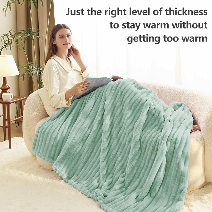 HIMEET Sage Green Ribbed Throw Blanket - Image 3