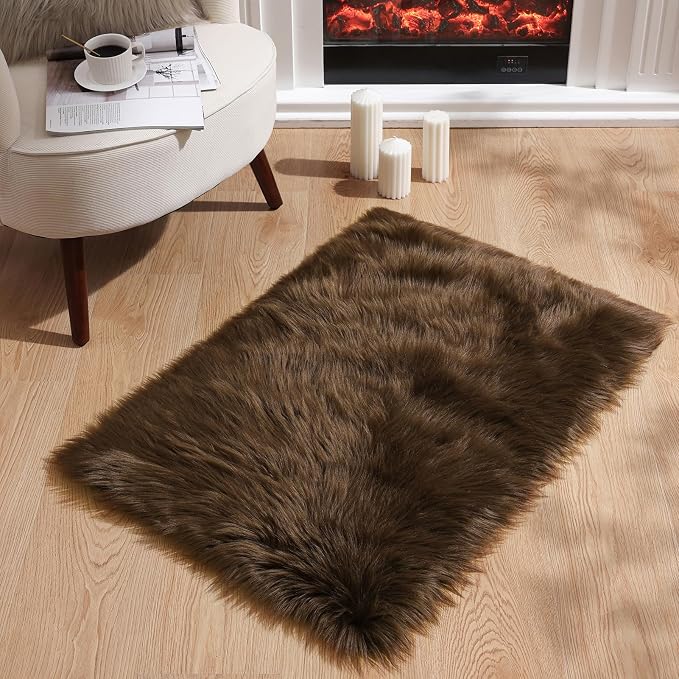 Ashler Faux Fur Rug - Image 2