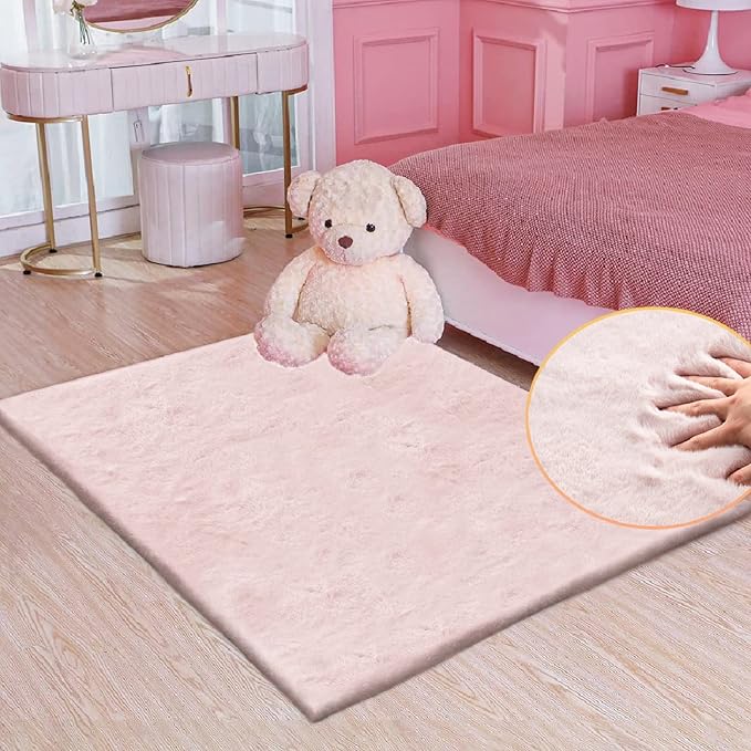 ORINOVA Pink Faux Fluffy Rabbit Fur Rug by ORINOVA