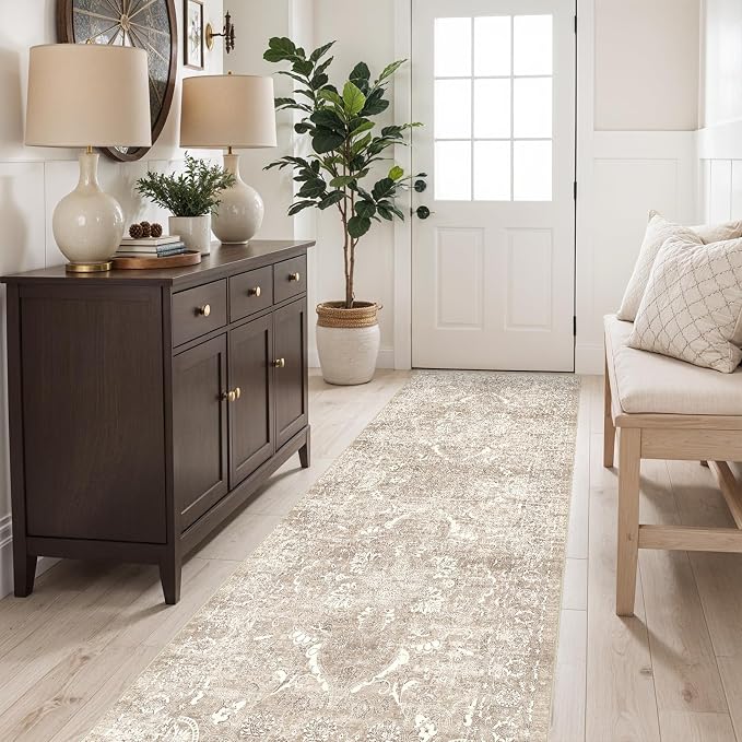 2'6"x8' Washable Hallway Runner Rug by EISUROM