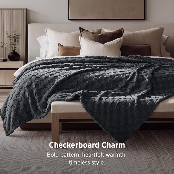Bedsure GentleSoft Blankets Queen Size - Image 3