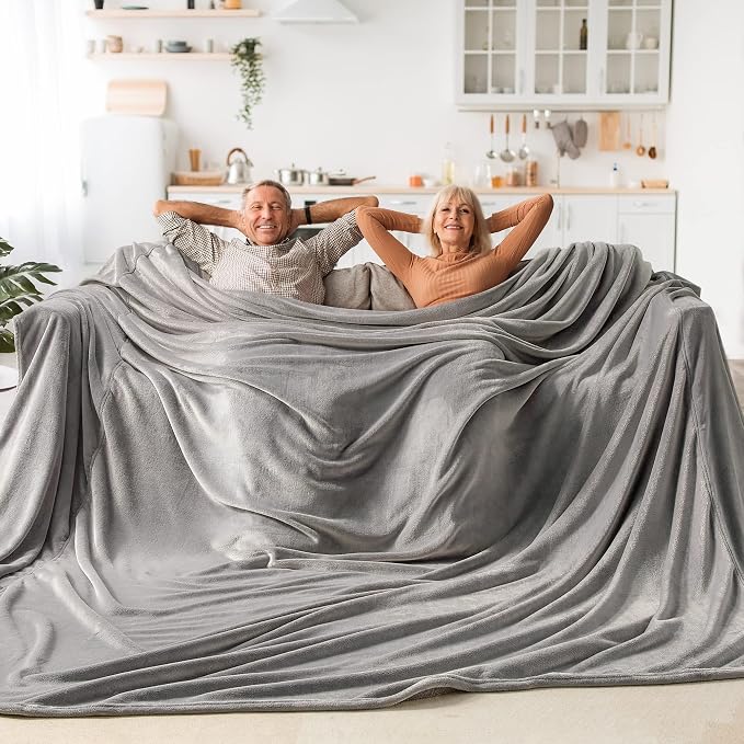BEDELITE Big Fleece Blanket by BEDELITE