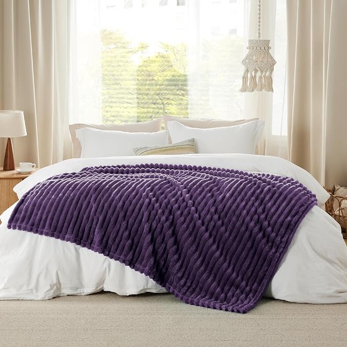 Bedsure GentleSoft Purple Twin Blanket - Image 9