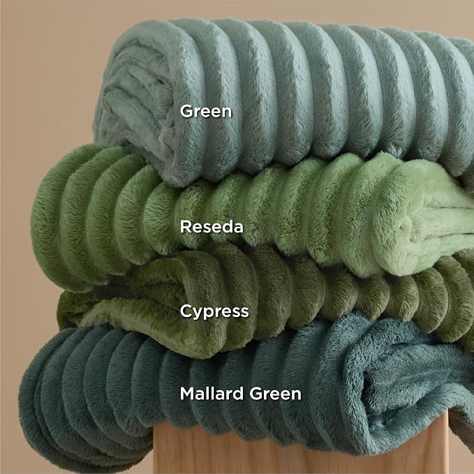 Bedsure GentleSoft Large Fleece Blanket - Image 6