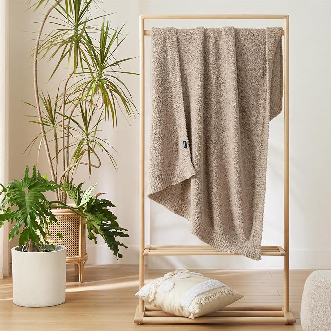 Bedsure Gentlesoft Cozy Knit Throw Blanket - Image 6