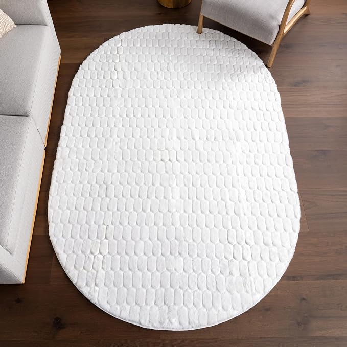 Nuloom Nia White/Ivory, Cozy Shag, Fluffy and Soft, High Traffic, Stain by nuLOOM