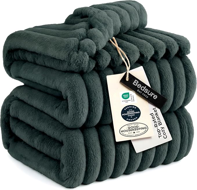 Bedsure GentleSoft Mallard Green Fleece Blanket by BEDSURE