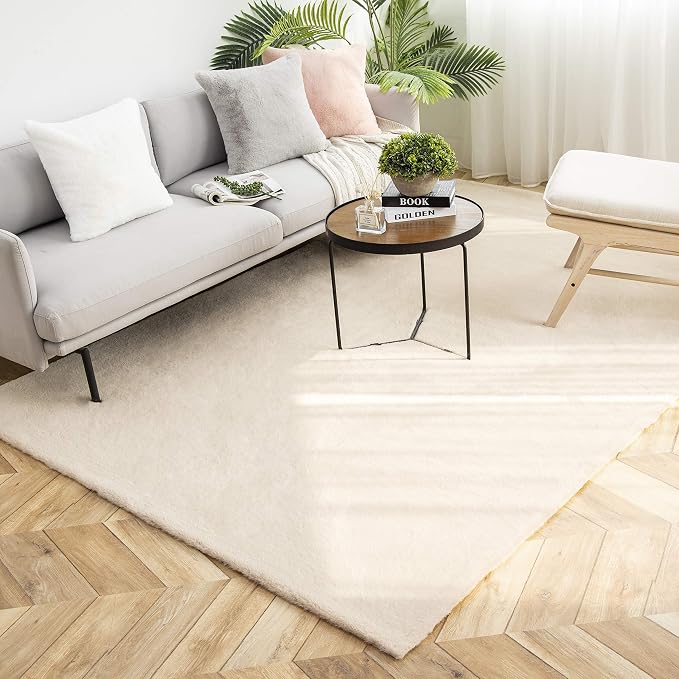 Ashler Faux Fur Rug, Ultra Soft Faux Rabbit Fur, 6 x 9 Feet Rectangle, Machine by AshlerHomeDeco