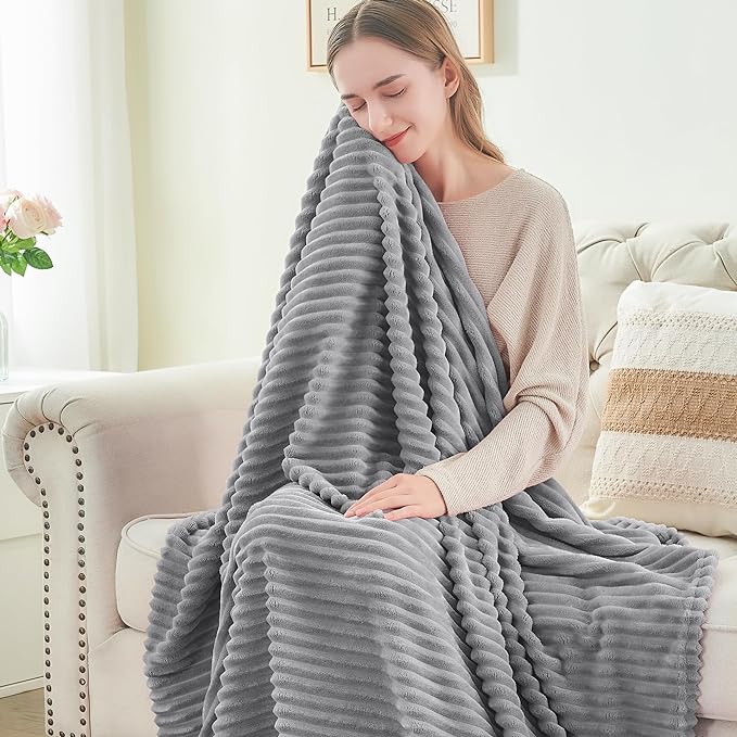 BEDELITE Fleece Blanket Twin Size – 3D Ribbed Jacquard Soft and Warm Decorative - Image 4