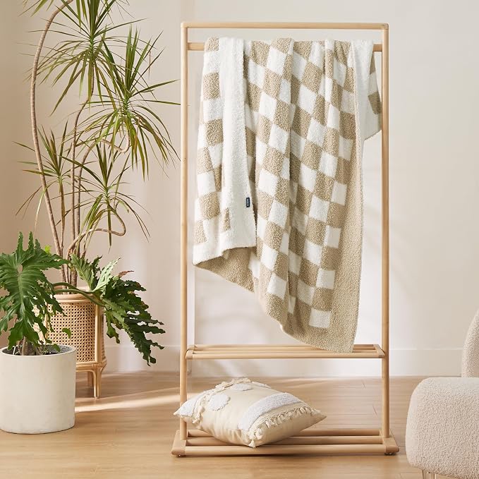 Bedsure GentleSoft Checkered Twin Blanket - Image 9