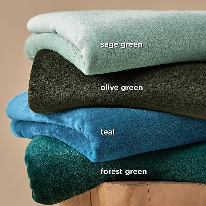 Bedsure GentleSoft Fleece Blanket Twin Size Olive Green - Image 5