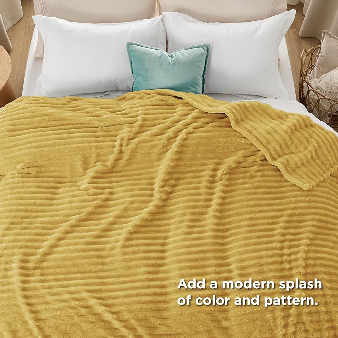 Bedsure GentleSoft Yellow Full Blanket - Image 5