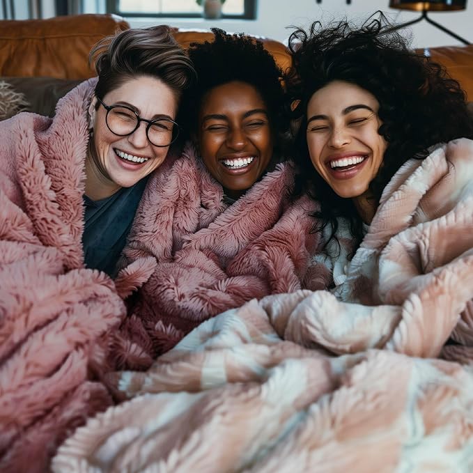 Bedsure GentleSoft Fluffy Dusty Pink King Size Blanket - Image 5