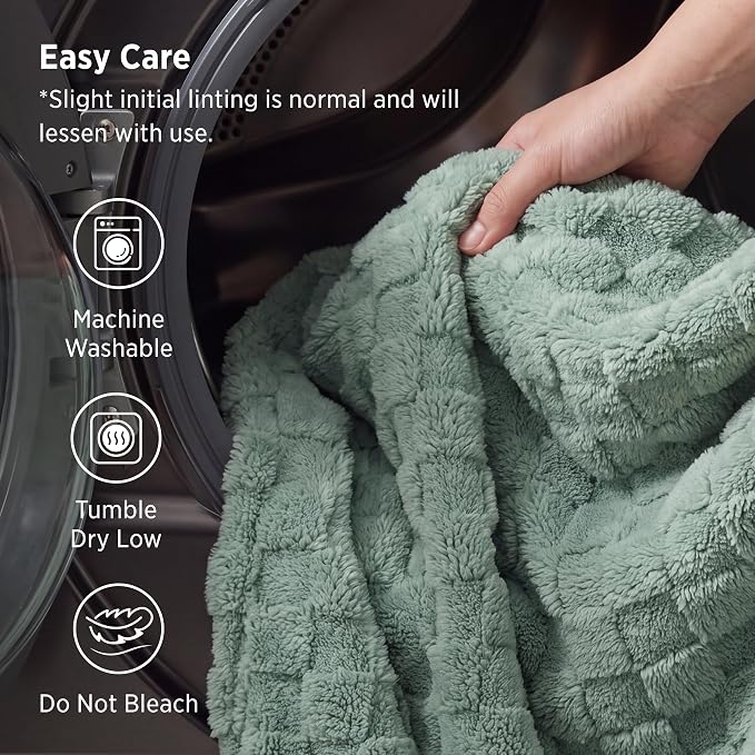 Bedsure GentleSoft Full Size Blankets - Image 6