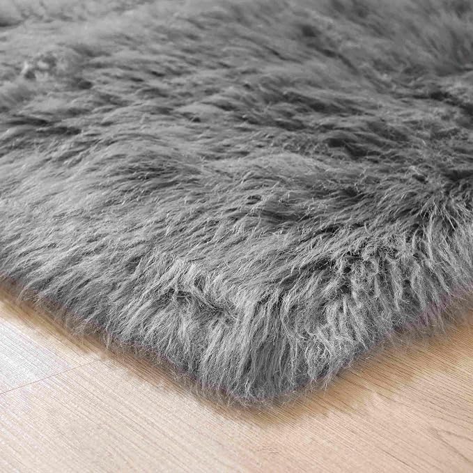 Goolela Fluffy Faux Fur Rug 4x6 Grey Faux SheepskinRug - Image 7