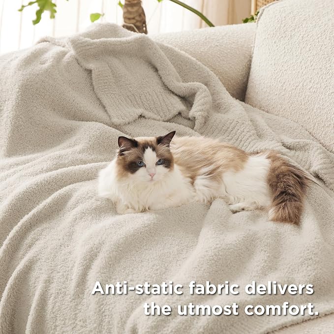 Bedsure Beige Knit Twin Blanket - Image 5