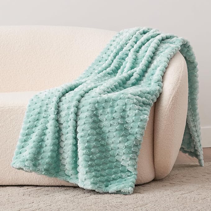 EXQ Home Fleece Throw Blanket for Couch or Bed by EXQHomeTexitleCoLtd