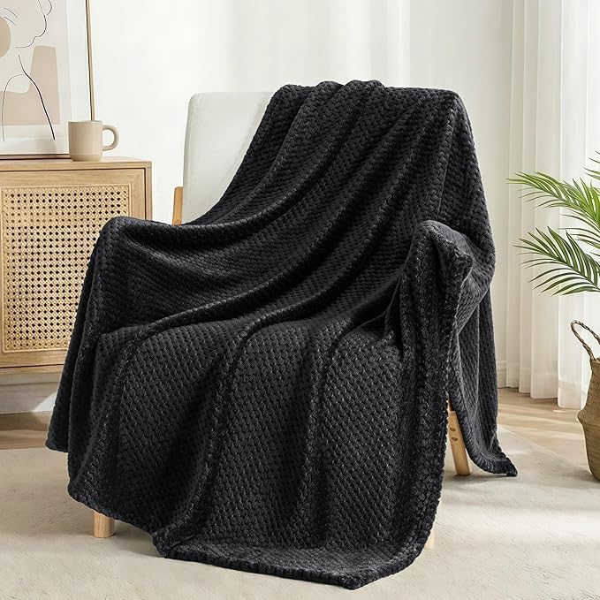 Exclusivo Mezcla Fleece Throw Blanket Extra Large, Super Soft and Warm Blankets by ExclusivoMezcla