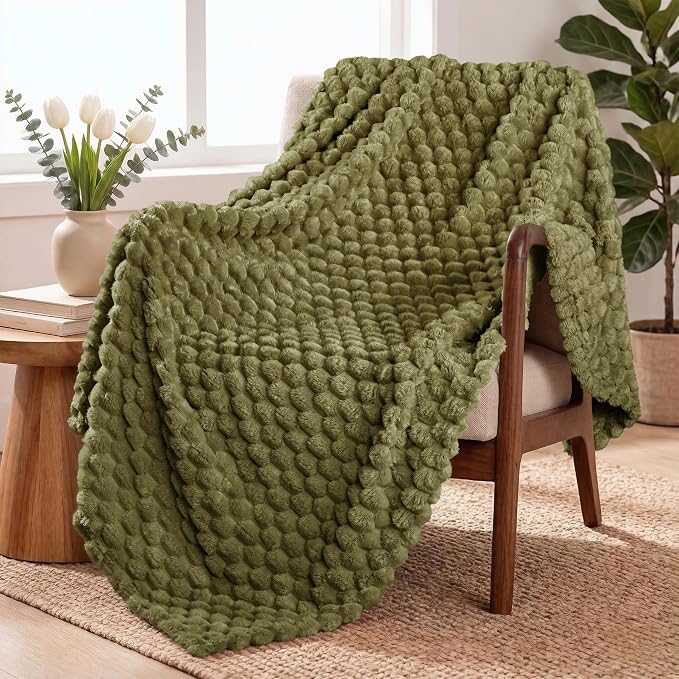 Exclusivo Mezcla Fleece Throw Blanket by ExclusivoMezcla