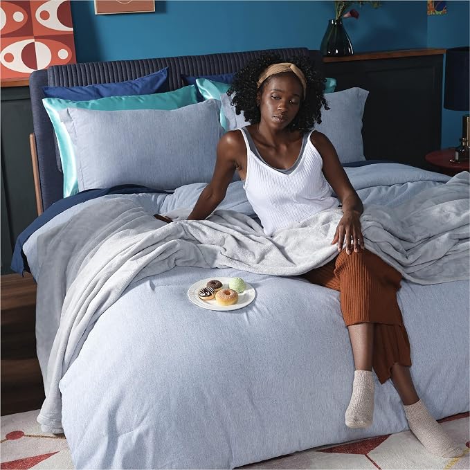 Bedsure GentleSoft Fleece Bed Blankets Full Size Light Grey - Image 3